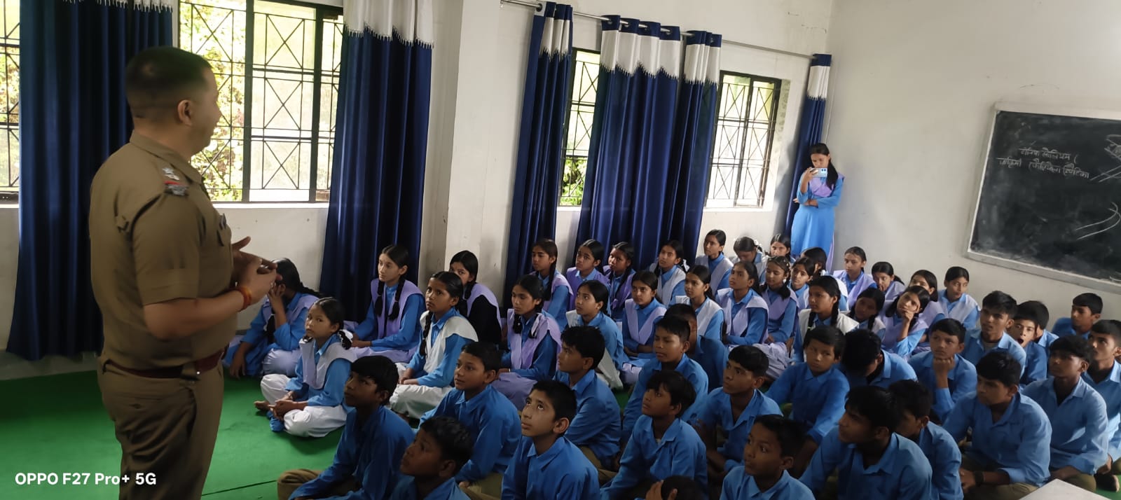 जागरूक विद्यार्थी, सुरक्षित भविष्य: साइबर सुरक्षा का संदेश लेकर स्कूलों में पहुंची चम्पावत पुलिस*