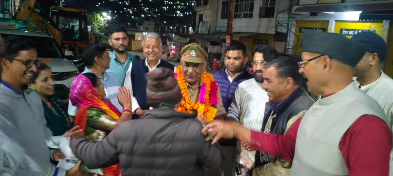 42 वर्ष की राष्ट्रसेवा के बाद सेवानिवृत्त हुए CISF सब इंस्पेक्टर चूड़ामणि जोशी ।