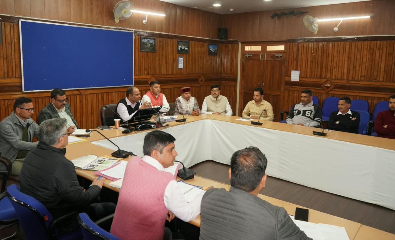 आगामी विधानसभा निर्वाचन की तैयारियों को लेकर जिला निर्वाचन अधिकारी /जिलाधिकारी ने राजनीतिक दलों के प्रतिनिधियों के साथ की बैठक*